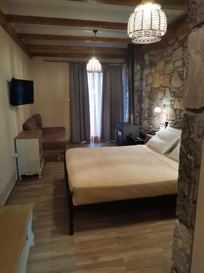 Ataviros Hotel Émbonas エクステリア 写真