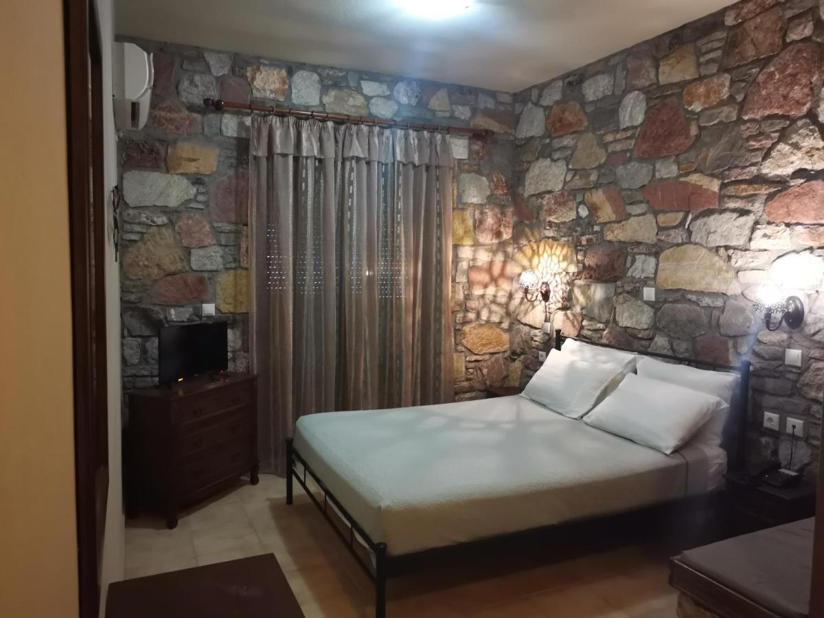 Ataviros Hotel Émbonas エクステリア 写真